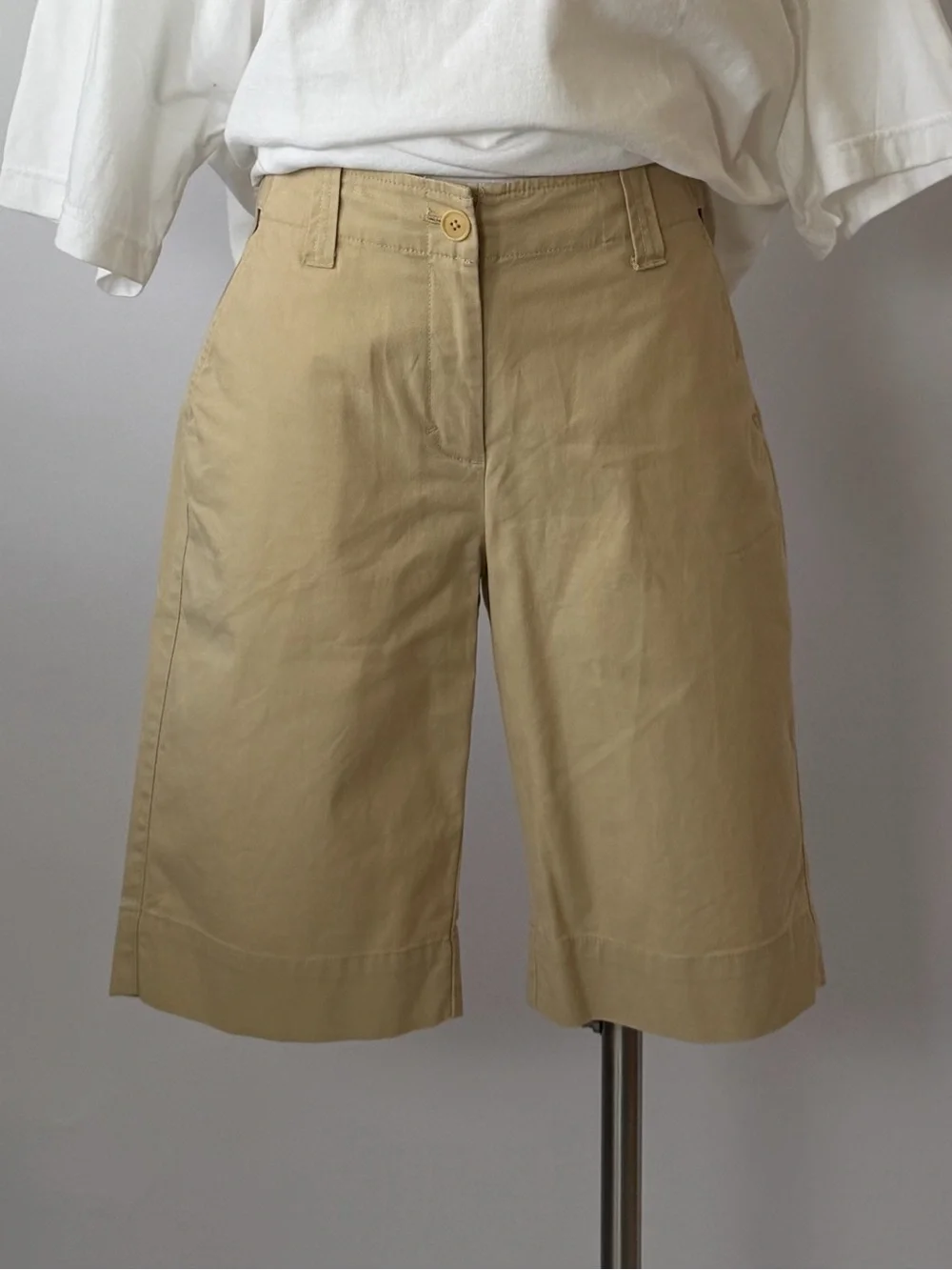 Vintage 1990s Talbots high-waisted shorts size 4. - Picture 1 of 8
